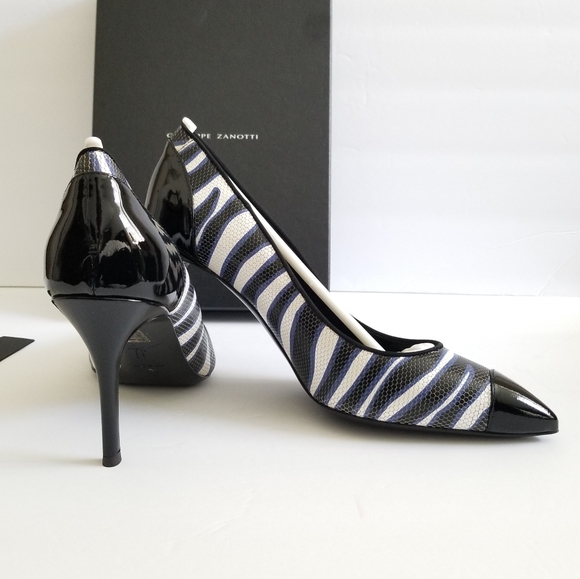 Giuseppe Zanotti Shoes - Giuseppe Zanotti Lucrezia 90 Leather High Heel Pumps Size EU 39 Black
